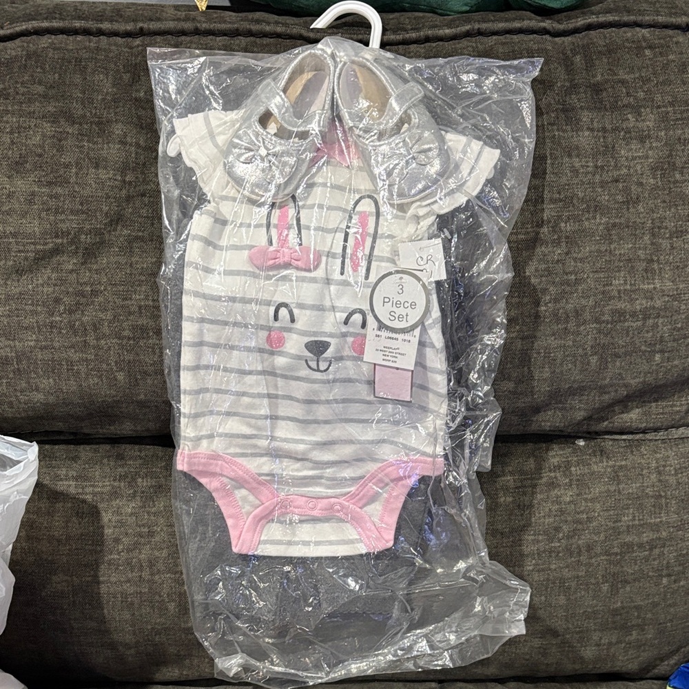 Adorable Bunny Baby Outfit Set